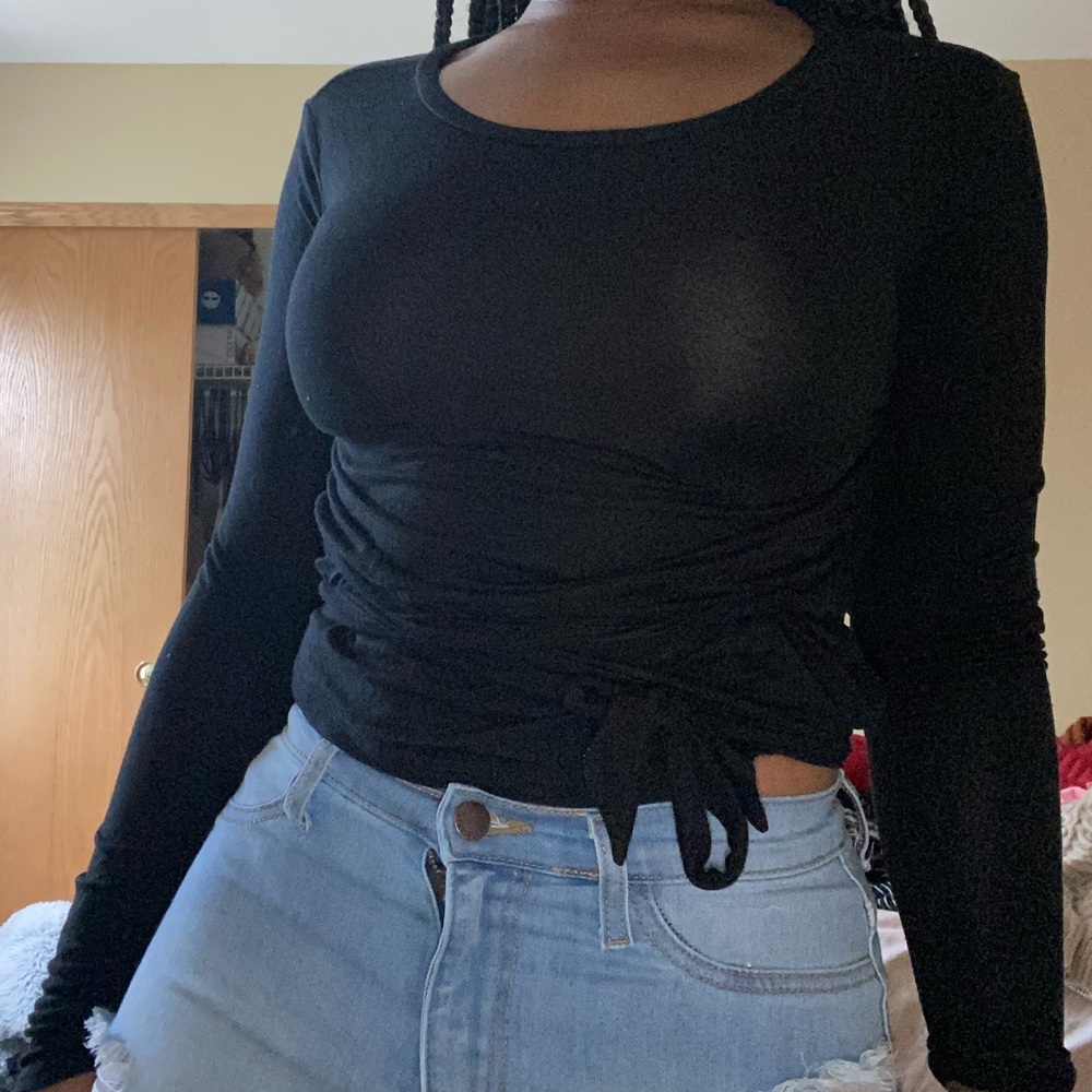 String tie shirt